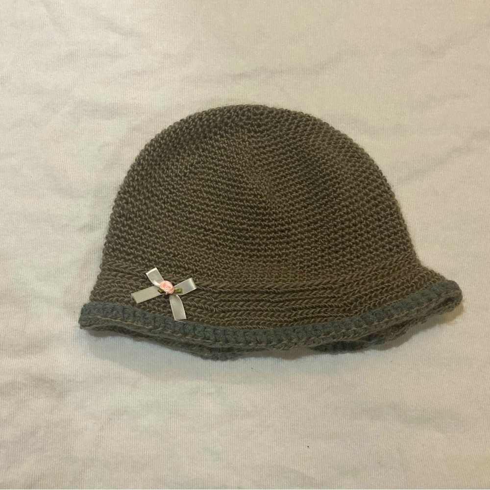 Bucket hat